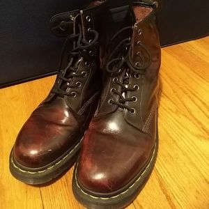 Dr.martens boots mens size 11